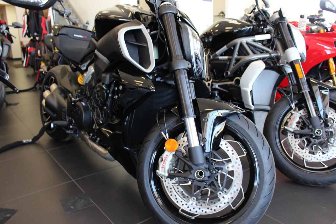 New 2023 Ducati Diavel  V4 for sale in Oakville, ON