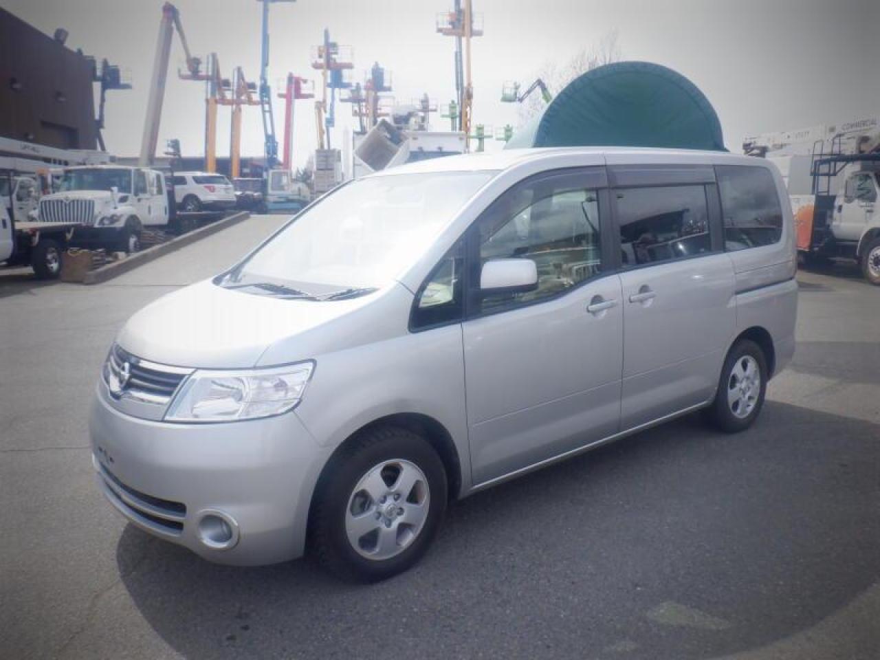 Used 2006 Nissan Serena With 3Rd Row Seating Right Hand Drive for sale in Burnaby, BC