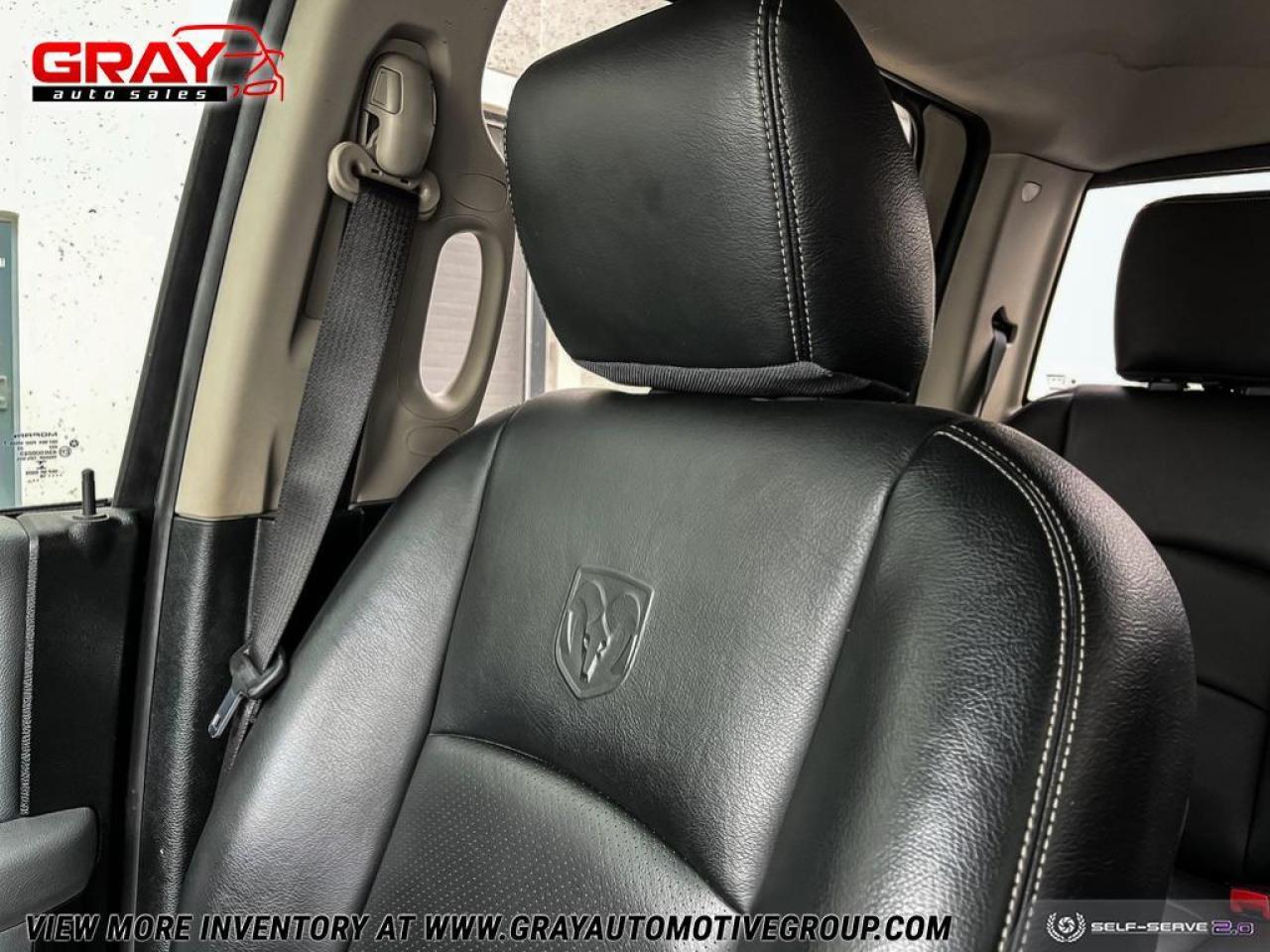 2018 RAM 1500 Outdoorsman 4x4 Crew Cab 5'7" Box - Photo #15