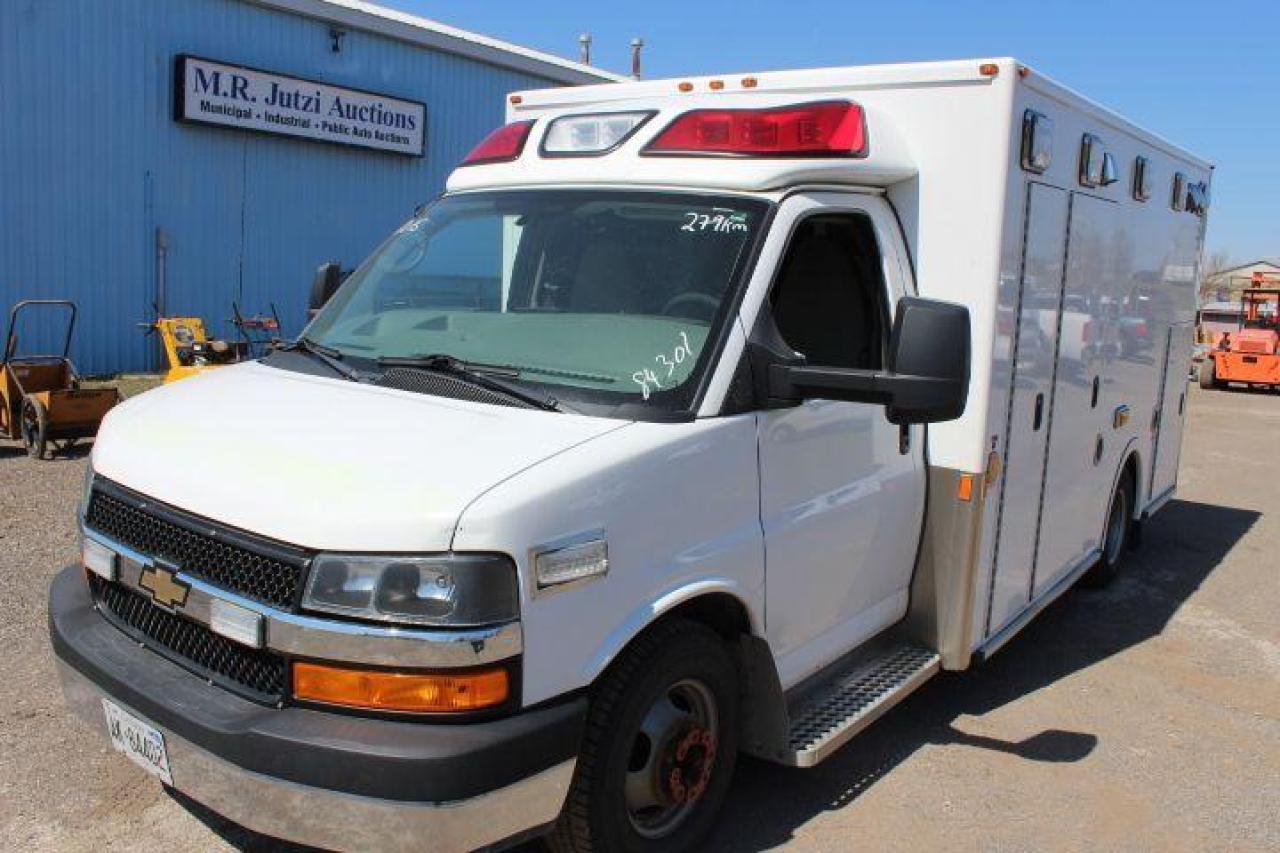 Used 2015 Chevrolet Express  for sale in Breslau, ON