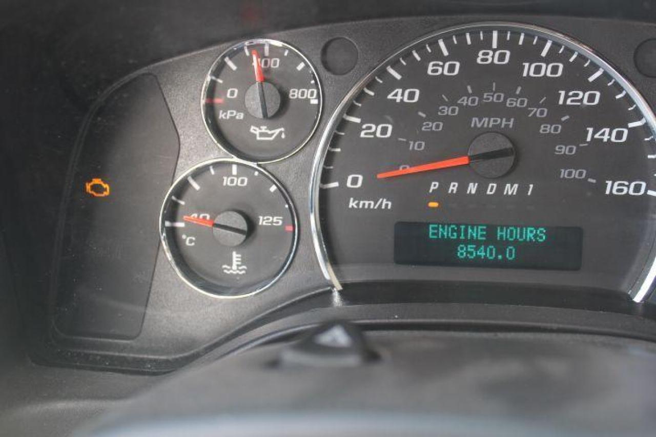 2015 Chevrolet Express  Photo