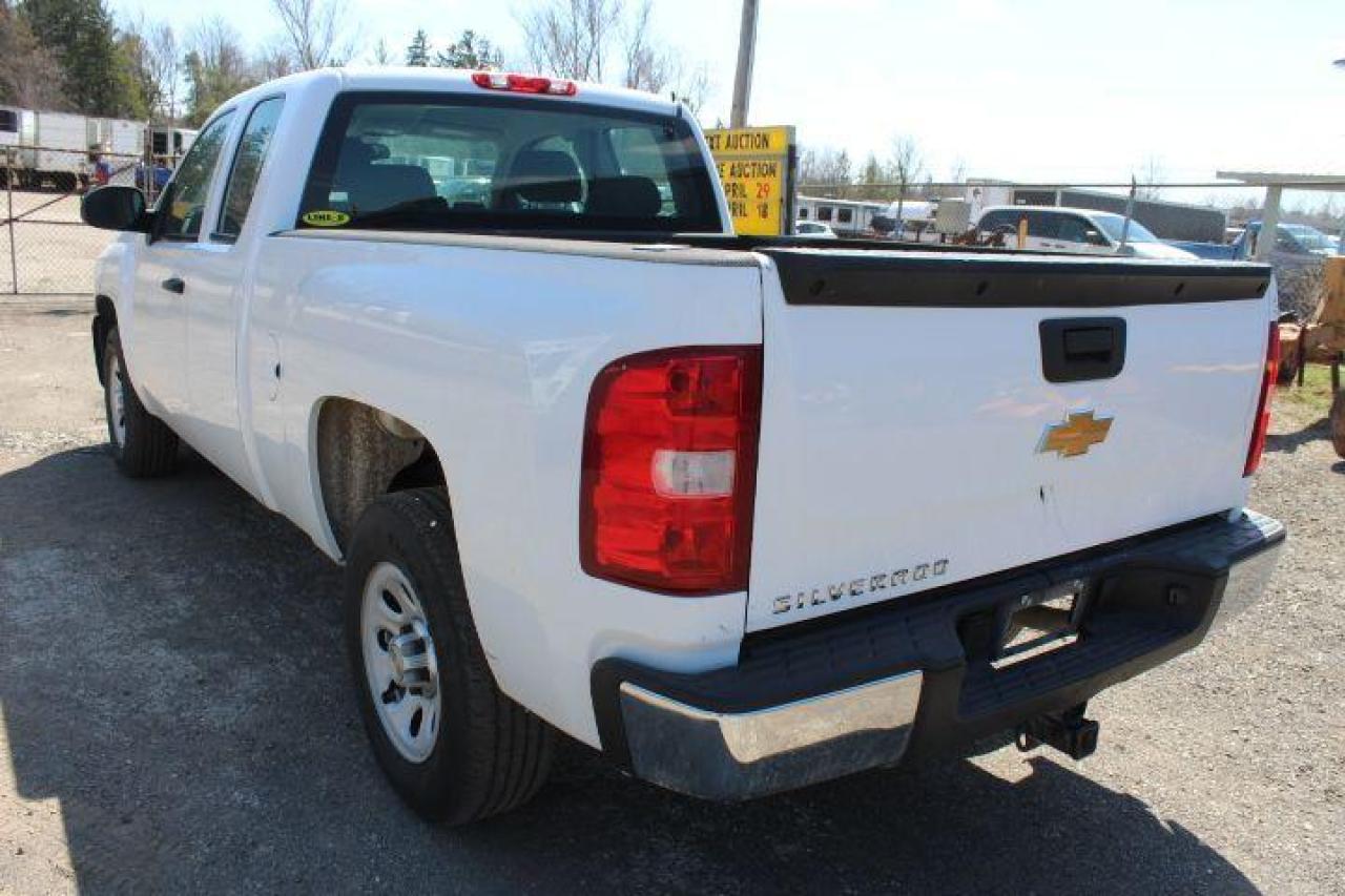 2012 Chevrolet Silverado 1500  Photo3