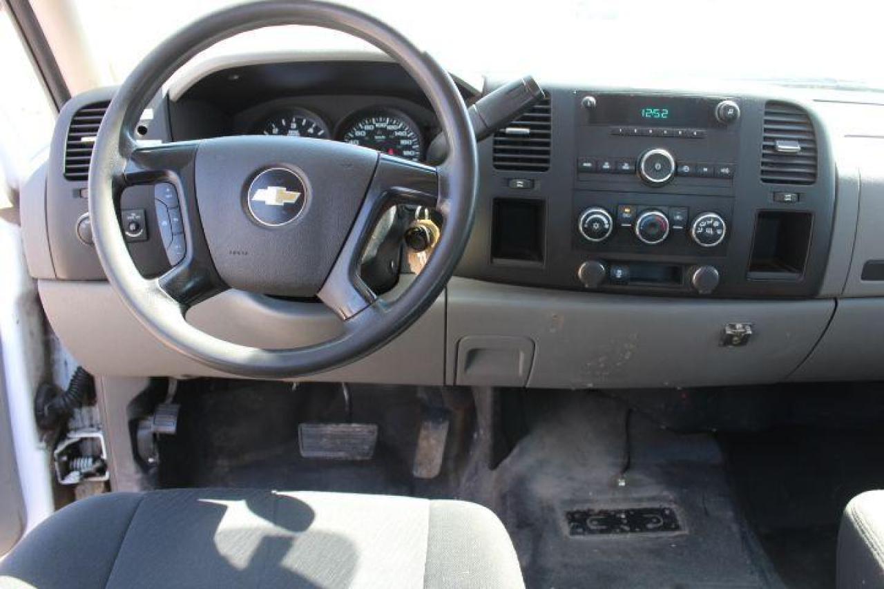 2012 Chevrolet Silverado 1500  Photo4