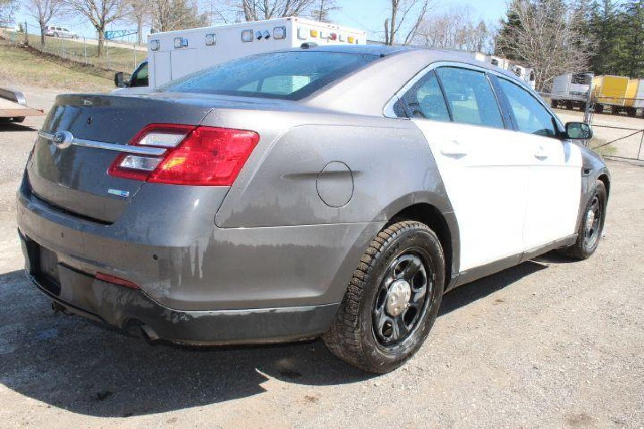 2017 Ford Police Interceptor Utility  Photo2