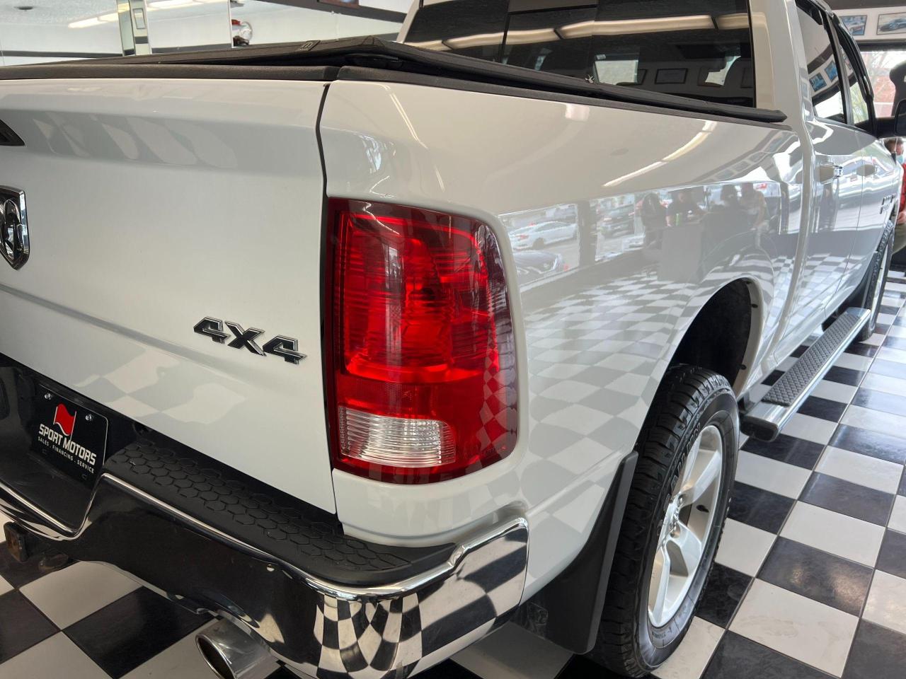 2016 RAM 1500 SLT CREW 5.7L V8+GPS+Camera+RMT Start+CLEAN CARFAX - Photo #43