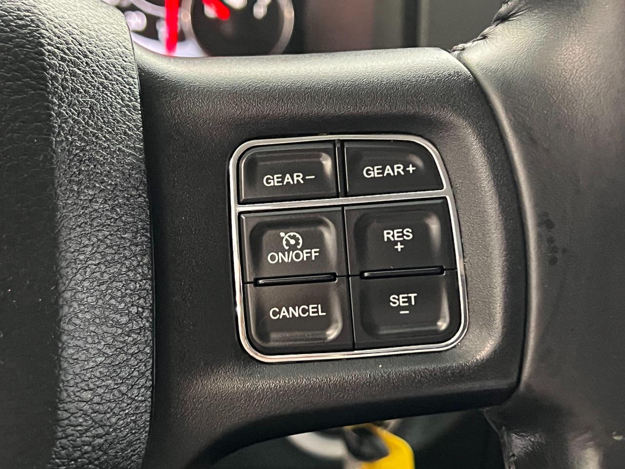 2016 RAM 1500 SLT CREW 5.7L V8+GPS+Camera+RMT Start+CLEAN CARFAX Photo109