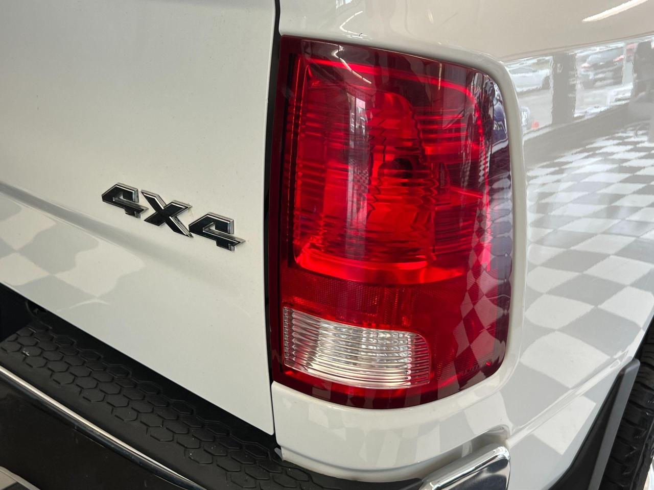 2016 RAM 1500 SLT CREW 5.7L V8+GPS+Camera+RMT Start+CLEAN CARFAX - Photo #62