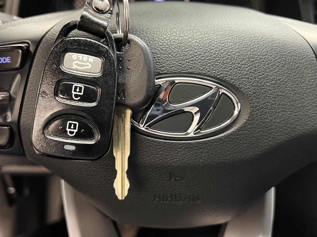 2019 Hyundai Elantra Preferred+ApplePlay+Camera+Blind Spot+CLEAN CARFAX - Photo #14