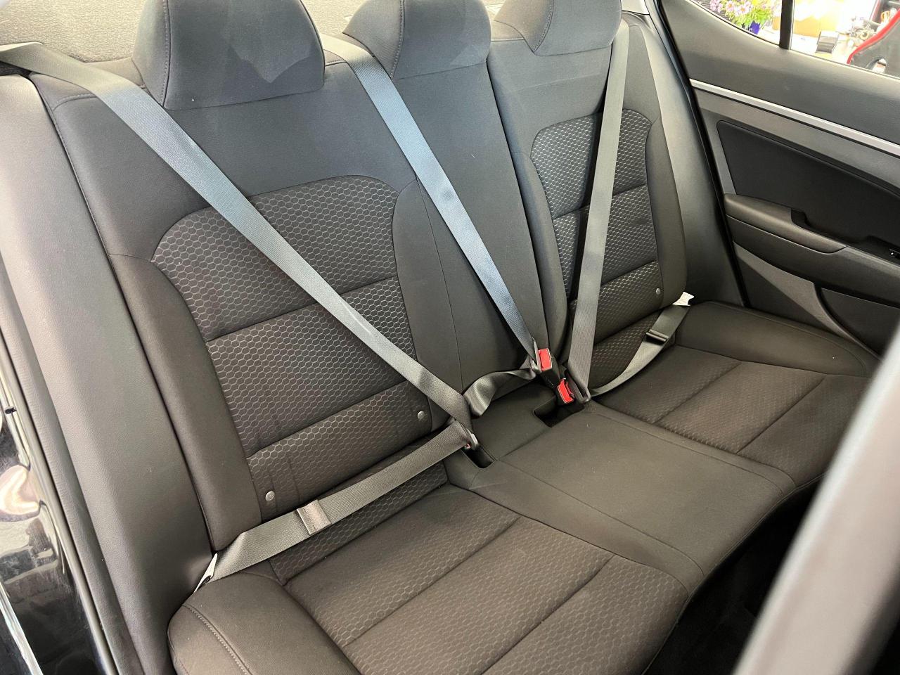 2019 Hyundai Elantra Preferred+ApplePlay+Camera+Blind Spot+CLEAN CARFAX - Photo #22