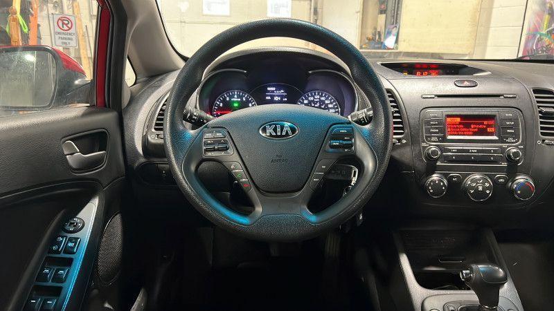 2016 Kia Forte 4dr Sdn Auto LX  Available in Sutton - Photo #20