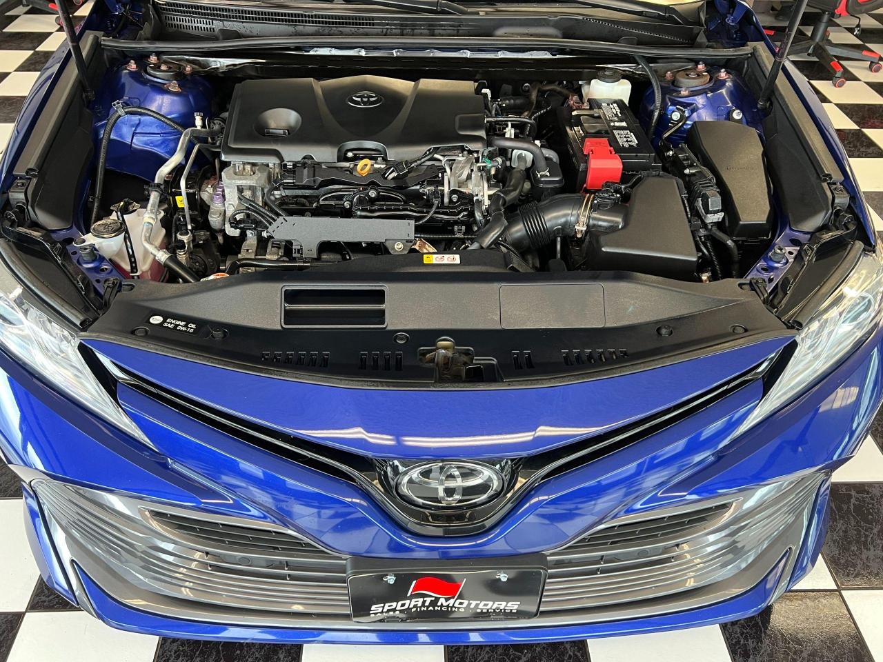 2018 Toyota Camry XLE+Leather+PanoRoof+LEDs+Blind Spot+CLEAN CARFAX - Photo #7