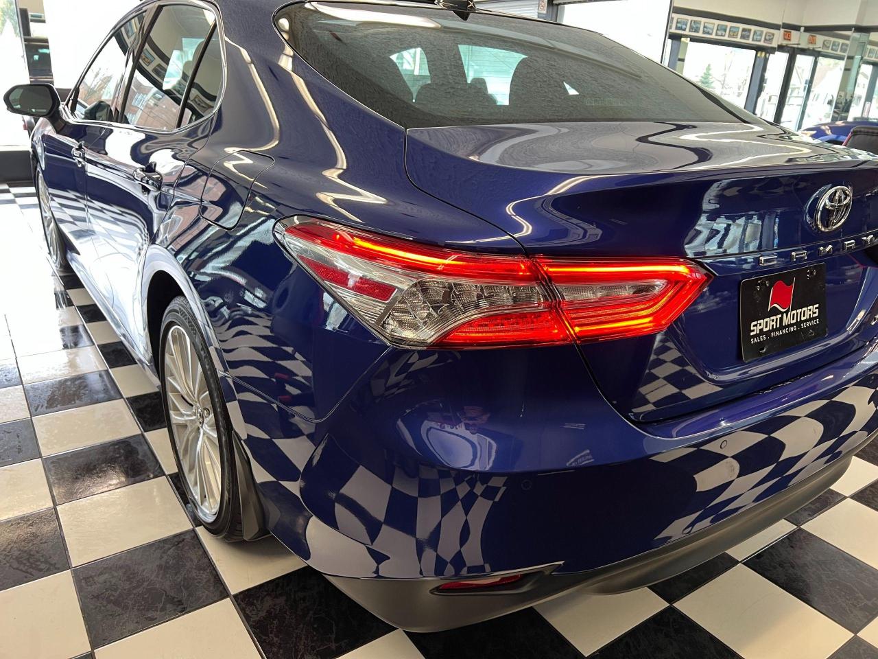 2018 Toyota Camry XLE+Leather+PanoRoof+LEDs+Blind Spot+CLEAN CARFAX Photo114