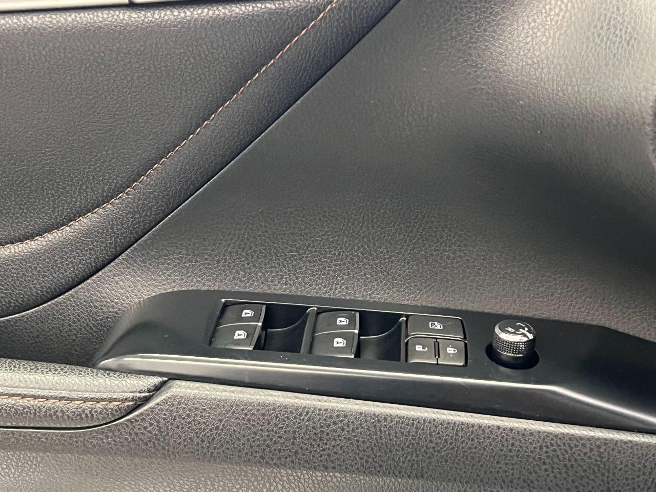 2018 Toyota Camry XLE+Leather+PanoRoof+LEDs+Blind Spot+CLEAN CARFAX - Photo #53