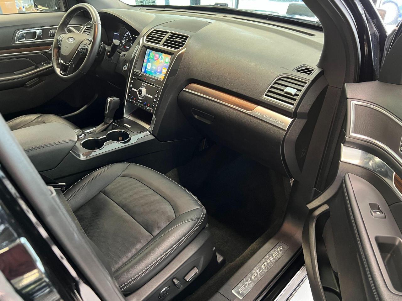 2017 Ford Explorer LIMITED 4WD+7 Pass+Cooled Leather+GPS+CLEAN CARFAX - Photo #26
