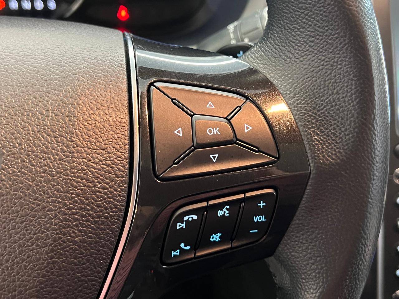 2017 Ford Explorer LIMITED 4WD+7 Pass+Cooled Leather+GPS+CLEAN CARFAX - Photo #57