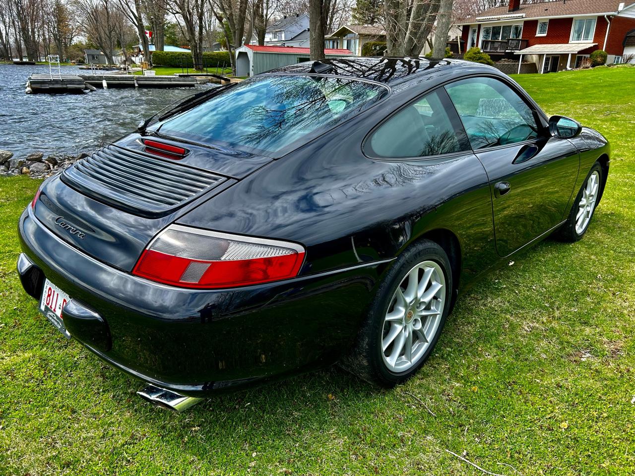 2004 Porsche 911 WITH ONLY 69100 KM 6 SPEED MANUAL - Photo #26