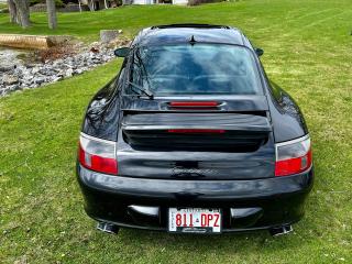 2004 Porsche 911 WITH ONLY 69100 KM 6 SPEED MANUAL - Photo #31