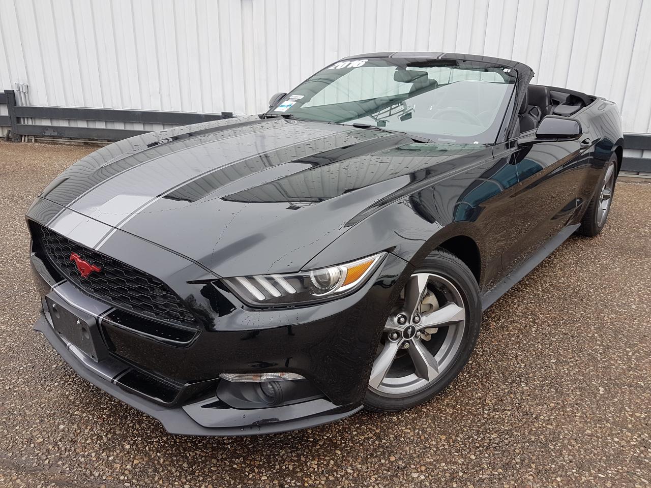 2016 Ford Mustang V6 *CONVERTIBLE*