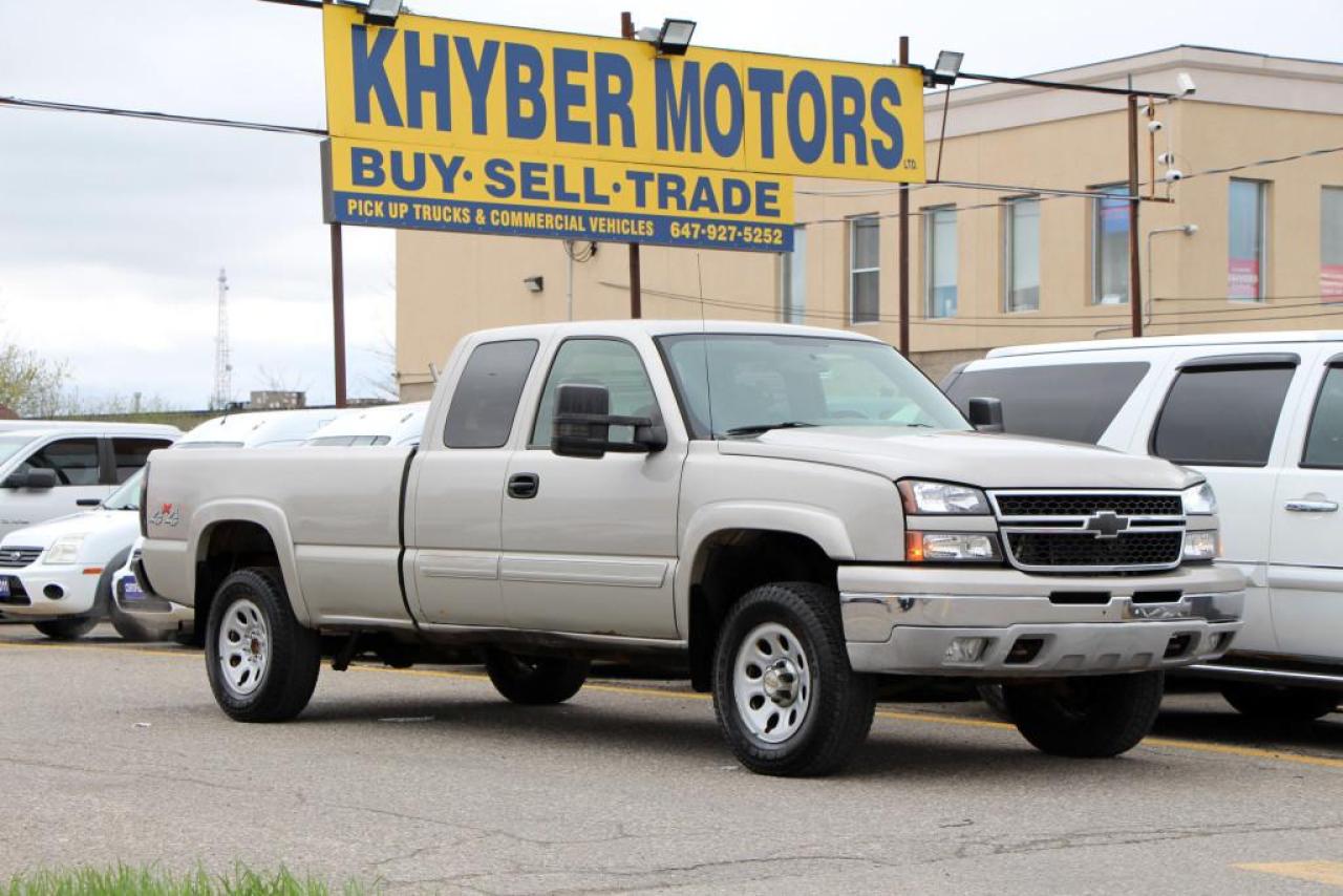 Used 2006 Chevrolet Silverado 1500 8FT 4WD 4.8L for sale in Brampton, ON
