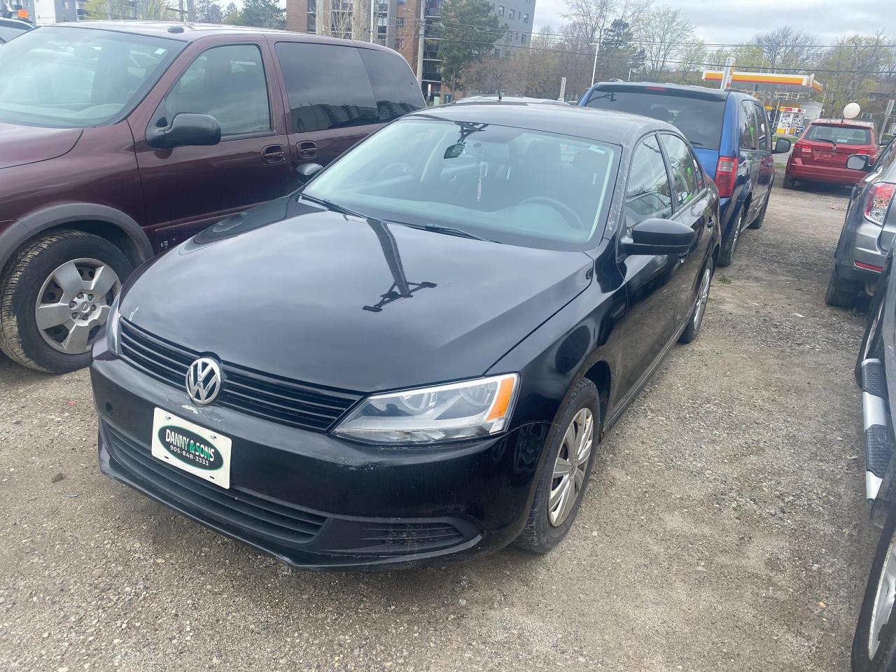 Used 2011 Volkswagen Jetta Trendline AS-IS for sale in Mississauga, ON