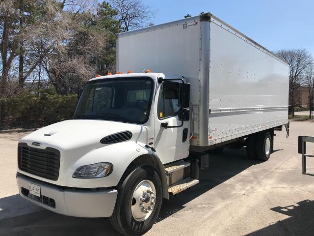 2022 Freightliner M2 AUTO/HYDRAULIC BRAKES/26'/LIFT