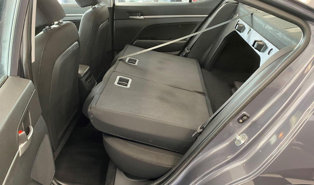 2020 Hyundai Elantra Preferred w/Sun+Safety+New Tires+CLEAN CARFAX Photo96