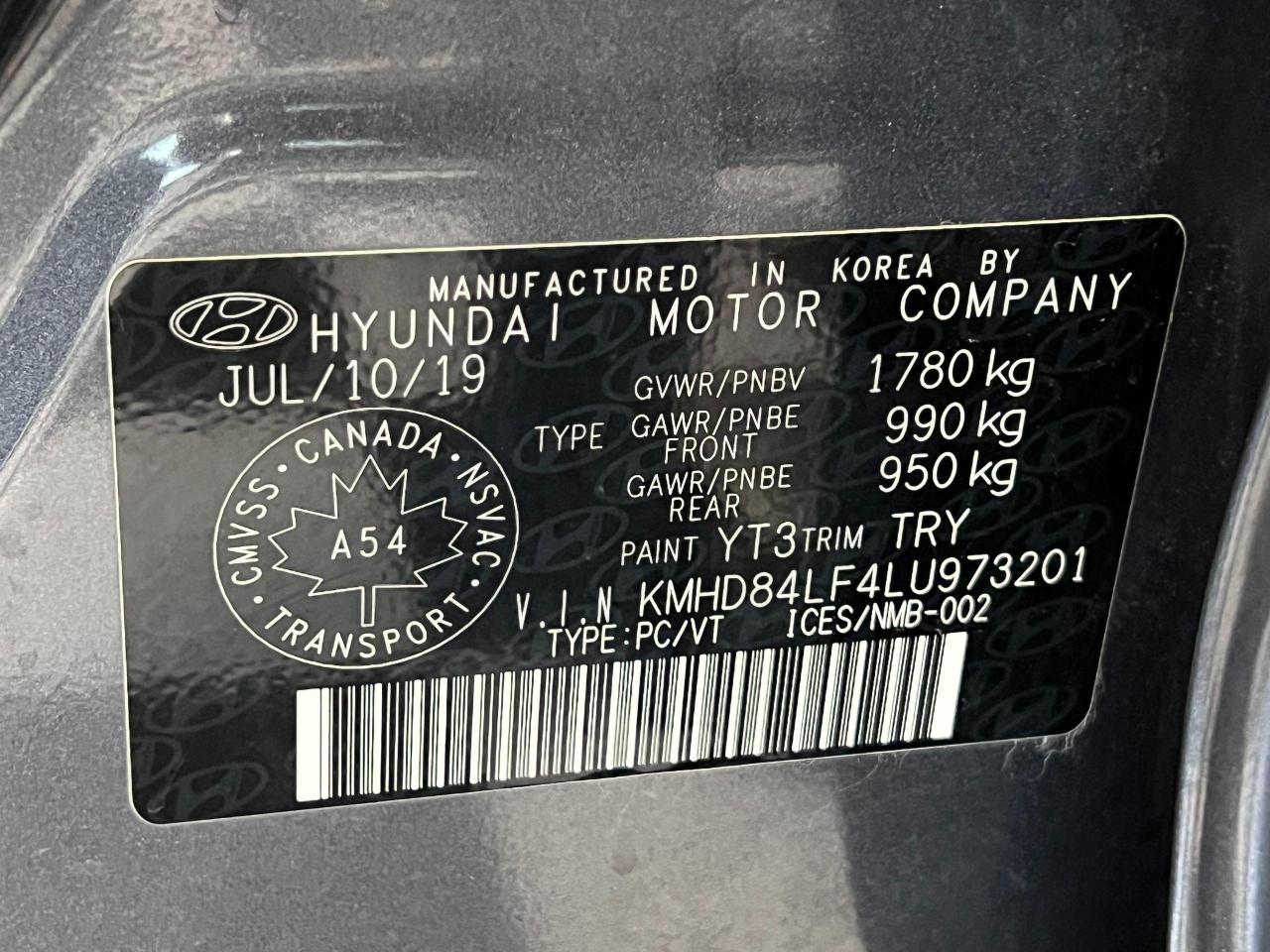 2020 Hyundai Elantra Preferred w/Sun+Safety+New Tires+CLEAN CARFAX Photo113