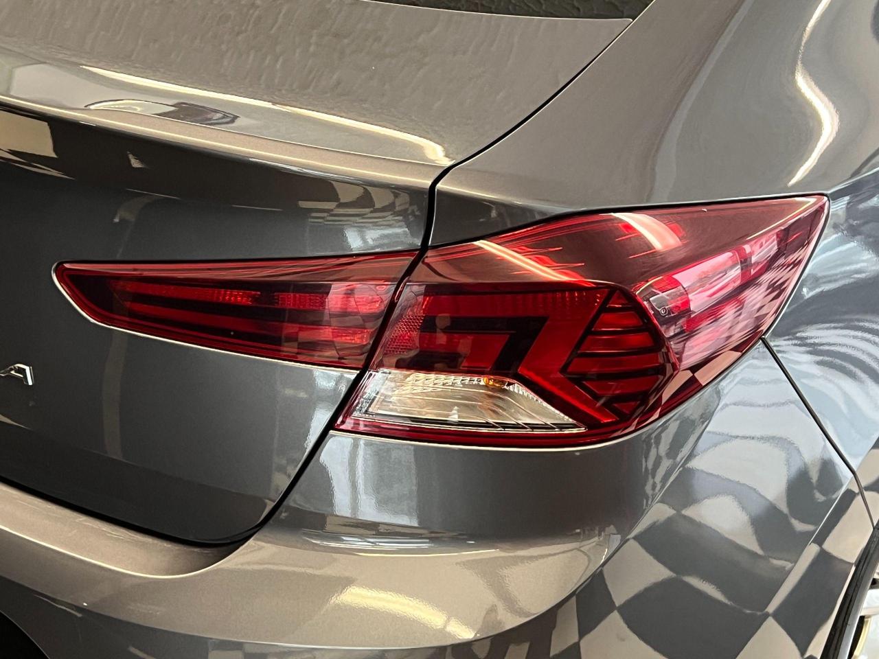 2020 Hyundai Elantra Preferred w/Sun+Safety+New Tires+CLEAN CARFAX - Photo #69