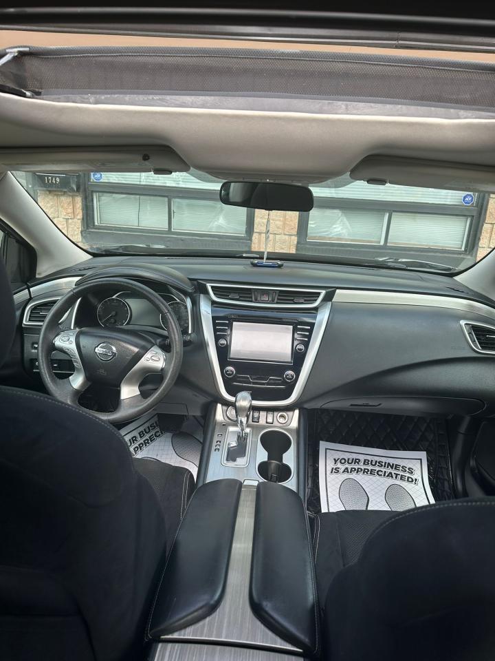 2016 Nissan Murano  - Photo #9