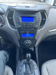 2013 Hyundai Santa Fe CERTIFIED, WARRANTY INCLUDED, AWD, BLUETOOTH - Photo #3