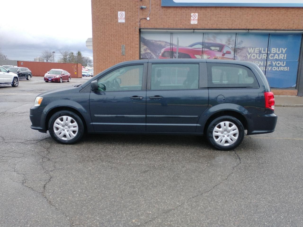 Used 2014 Dodge Grand Caravan SE for sale in Mississauga, ON