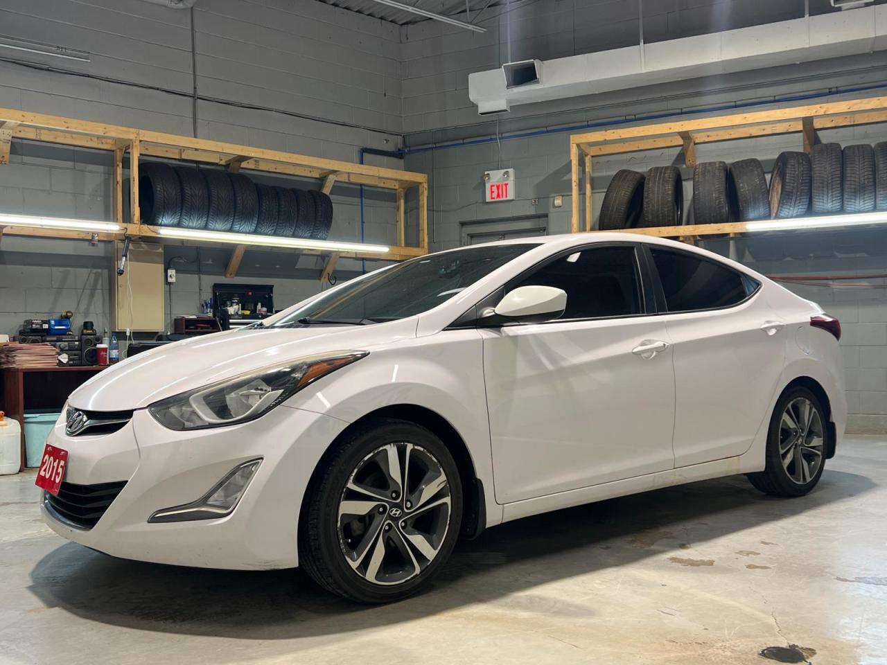 Used 2015 Hyundai Elantra Sunroof * Back Up Camera * Heated Front/Rear Seats * Cruise Control * Steering Wheel Controls * Hands Free Calling * AM/FM/SXM/USB/Aux/Bluetooth * Pow for sale in Cambridge, ON