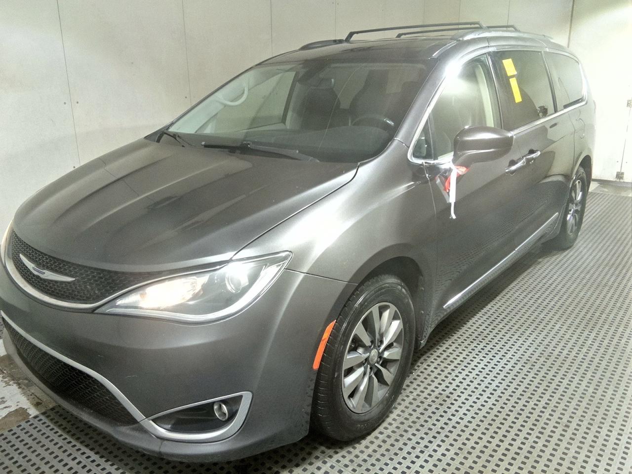 2019 Chrysler Pacifica  - Photo #1