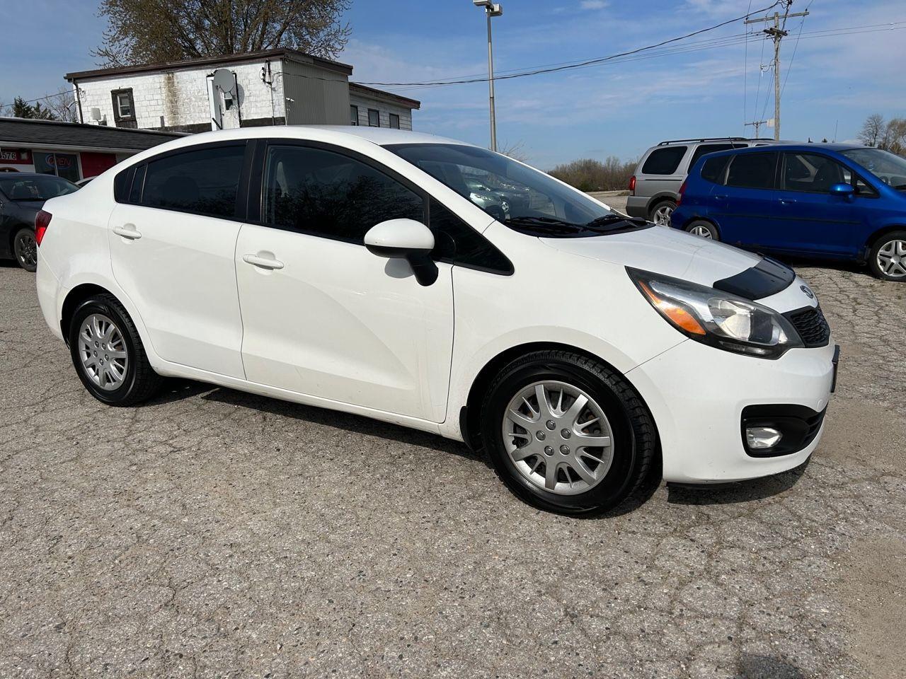 2013 Kia Rio LX+4 CYLINDER*EXC CONDITION*CERTIFIED*1 YEAR WARR - Photo #3