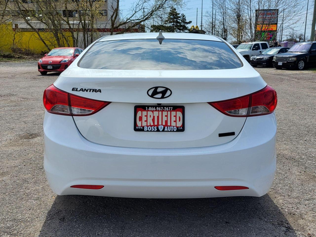 2013 Hyundai Elantra Limited w/ navi Photo3