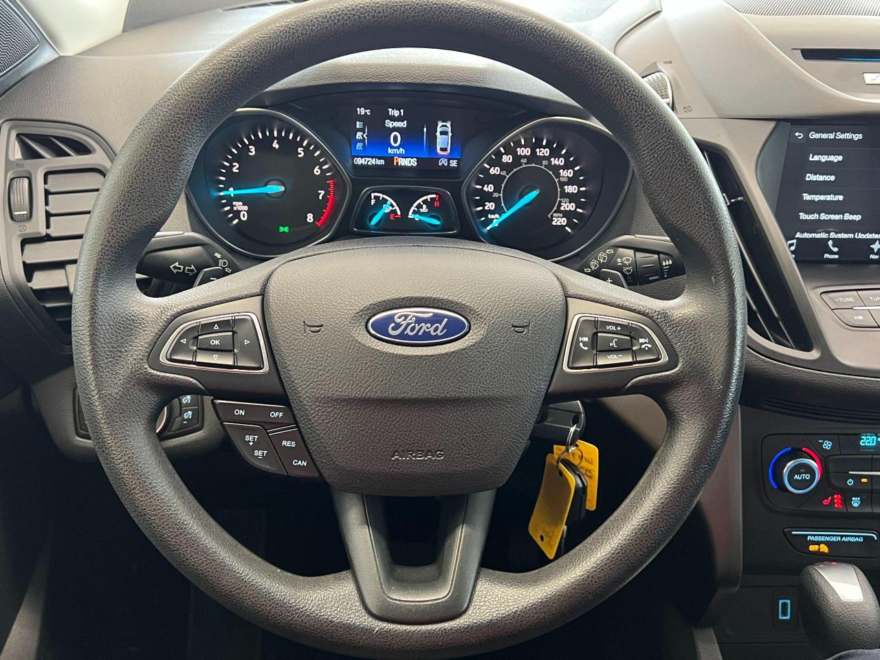 2017 Ford Escape SE+ApplePlay+GPS+Camera+Sensors+CLEAN CARFAX Photo71