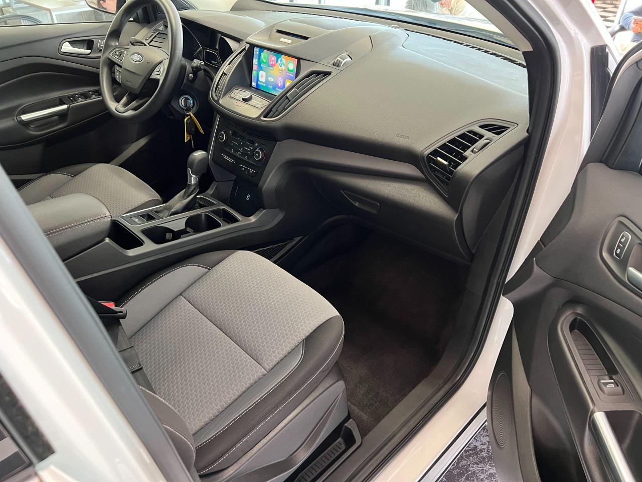 2017 Ford Escape SE+ApplePlay+GPS+Camera+Sensors+CLEAN CARFAX Photo81