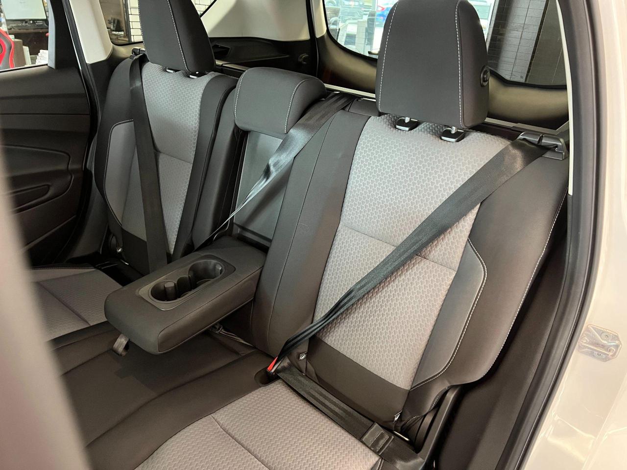 2017 Ford Escape SE+ApplePlay+GPS+Camera+Sensors+CLEAN CARFAX Photo85