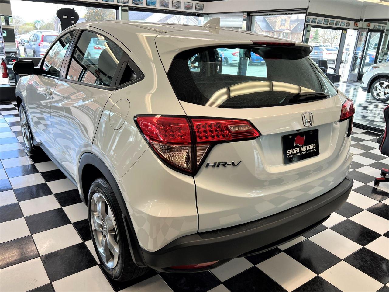 2017 Honda HR-V LX 4WD+New Tires+Camera+Heated Seats+CLEAN CARFAX - Photo #2