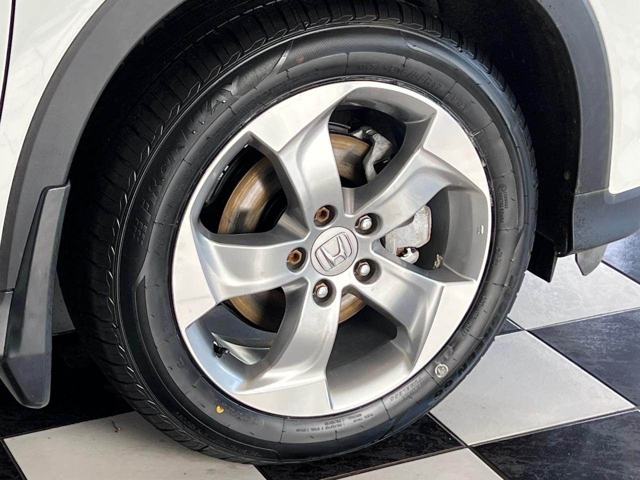 2017 Honda HR-V LX 4WD+New Tires+Camera+Heated Seats+CLEAN CARFAX - Photo #49