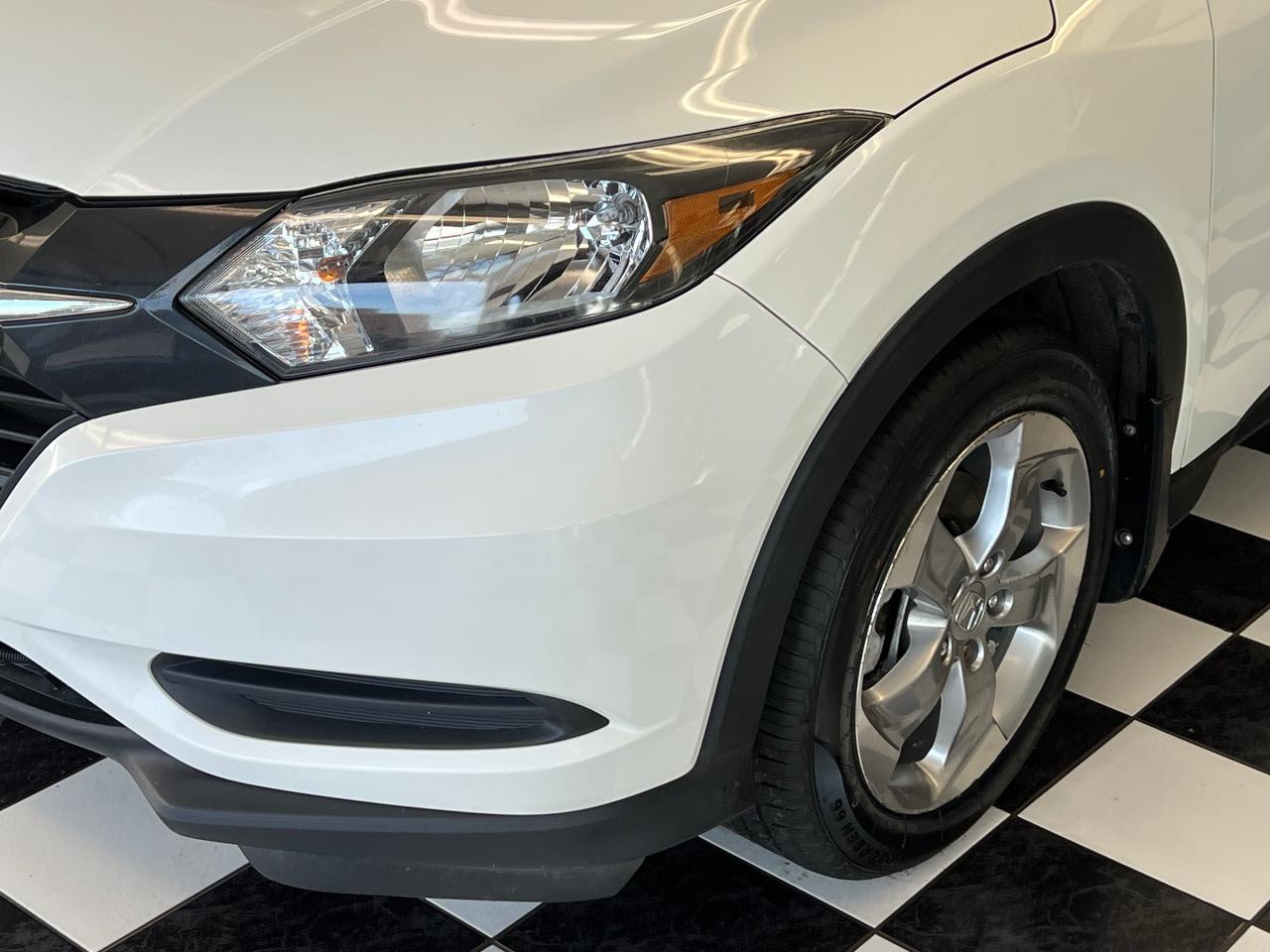 2017 Honda HR-V LX 4WD+New Tires+Camera+Heated Seats+CLEAN CARFAX Photo91