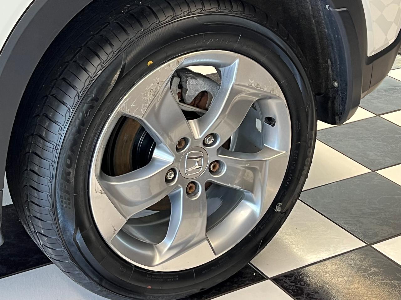 2017 Honda HR-V LX 4WD+New Tires+Camera+Heated Seats+CLEAN CARFAX - Photo #47