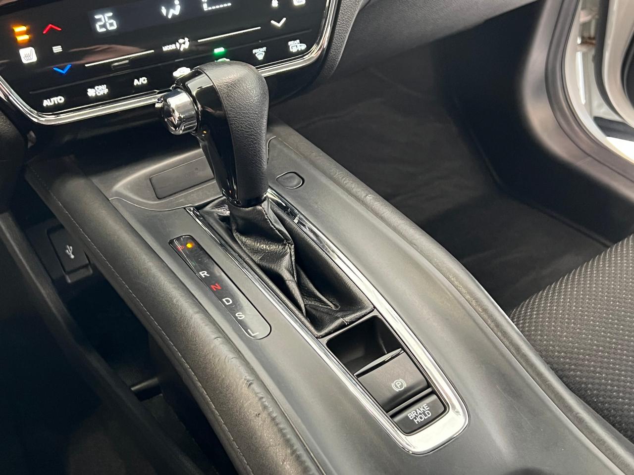 2017 Honda HR-V LX 4WD+New Tires+Camera+Heated Seats+CLEAN CARFAX - Photo #33