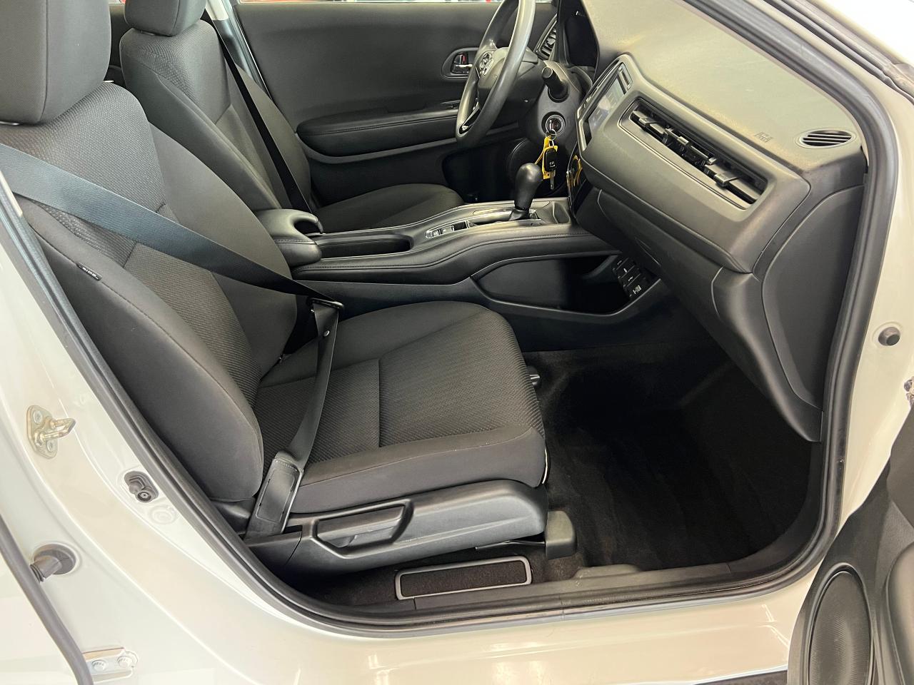 2017 Honda HR-V LX 4WD+New Tires+Camera+Heated Seats+CLEAN CARFAX - Photo #21
