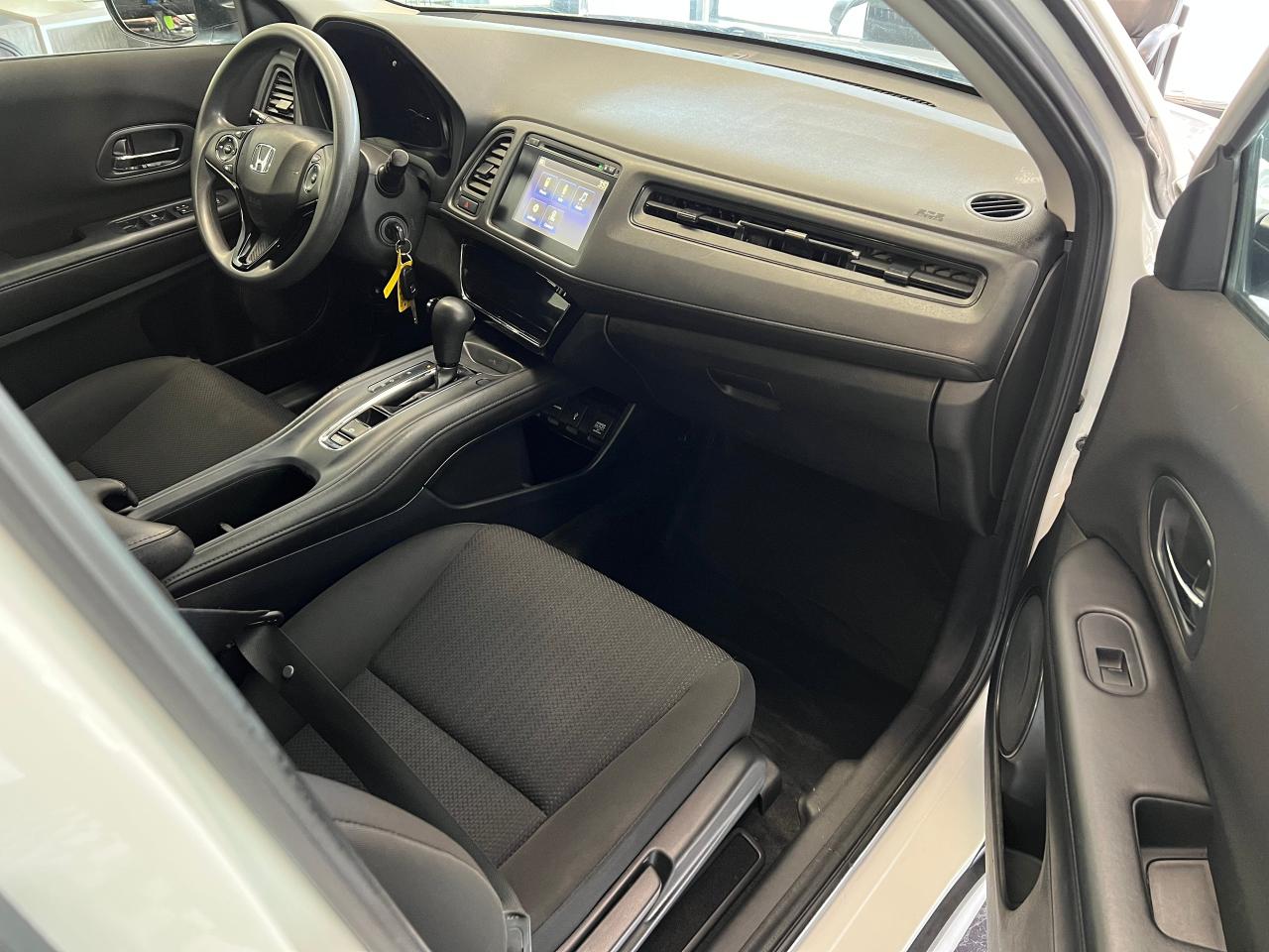 2017 Honda HR-V LX 4WD+New Tires+Camera+Heated Seats+CLEAN CARFAX - Photo #20