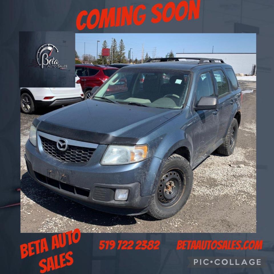 2011 Mazda Tribute GX - Photo #1