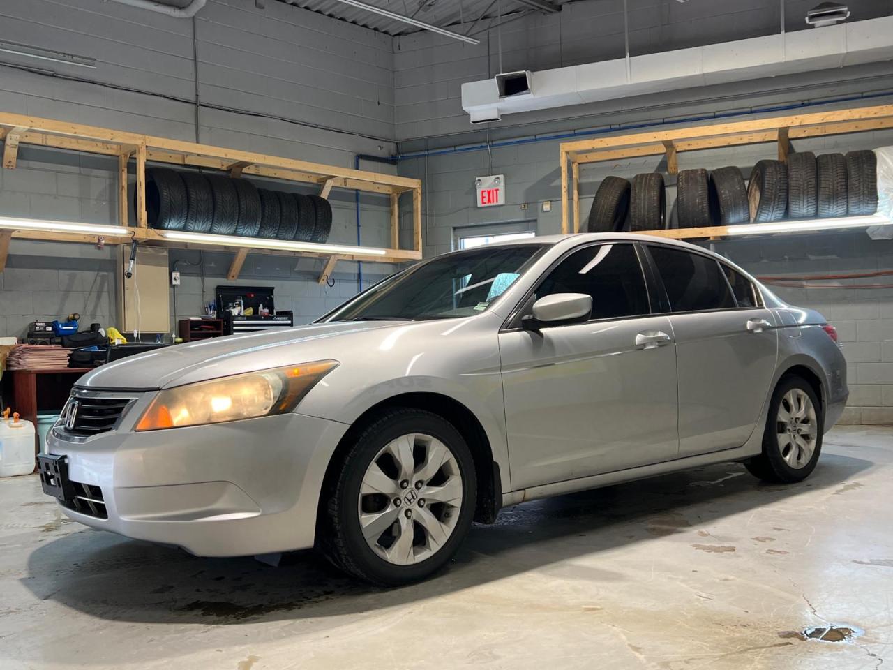 Used 2009 Honda Accord EX-L * I-VTEC * Heated Leather Seats * Sunroof * Power Locks * Power Windows * Cruise Control * Steering Wheel Controls * AM/FM/CD/Aux * 12V DC Outlet for sale in Cambridge, ON