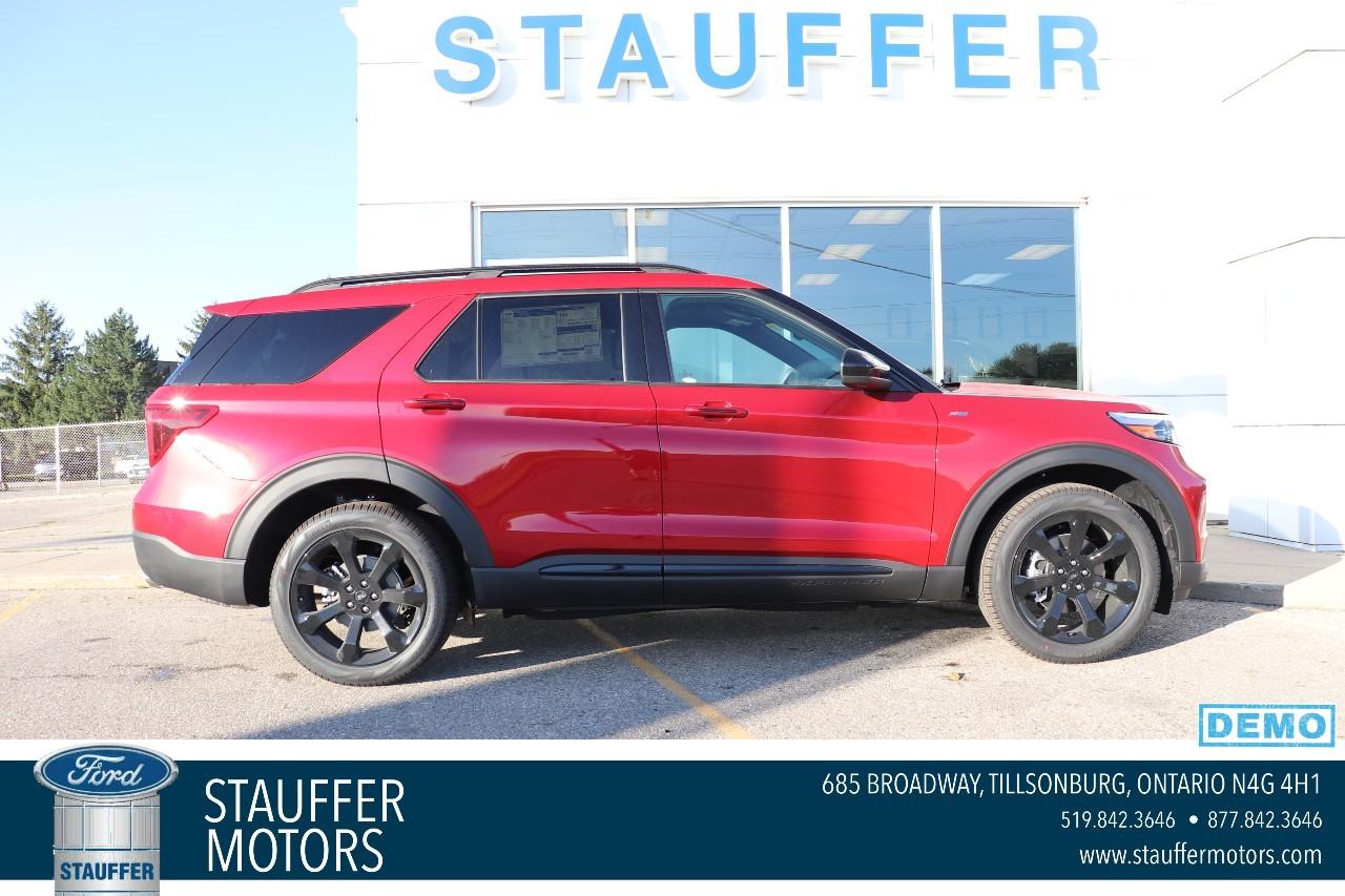 New 2023 Ford Explorer ST-LINE 4WD for sale in Tillsonburg, ON