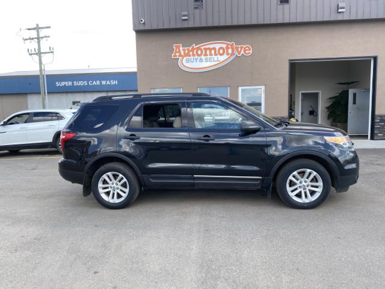 2015 Ford Explorer Base 4WD - Photo #1