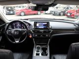 2018 Honda Accord TOURING 2.0T | Nav | Leather | Sunroof | CarPlay